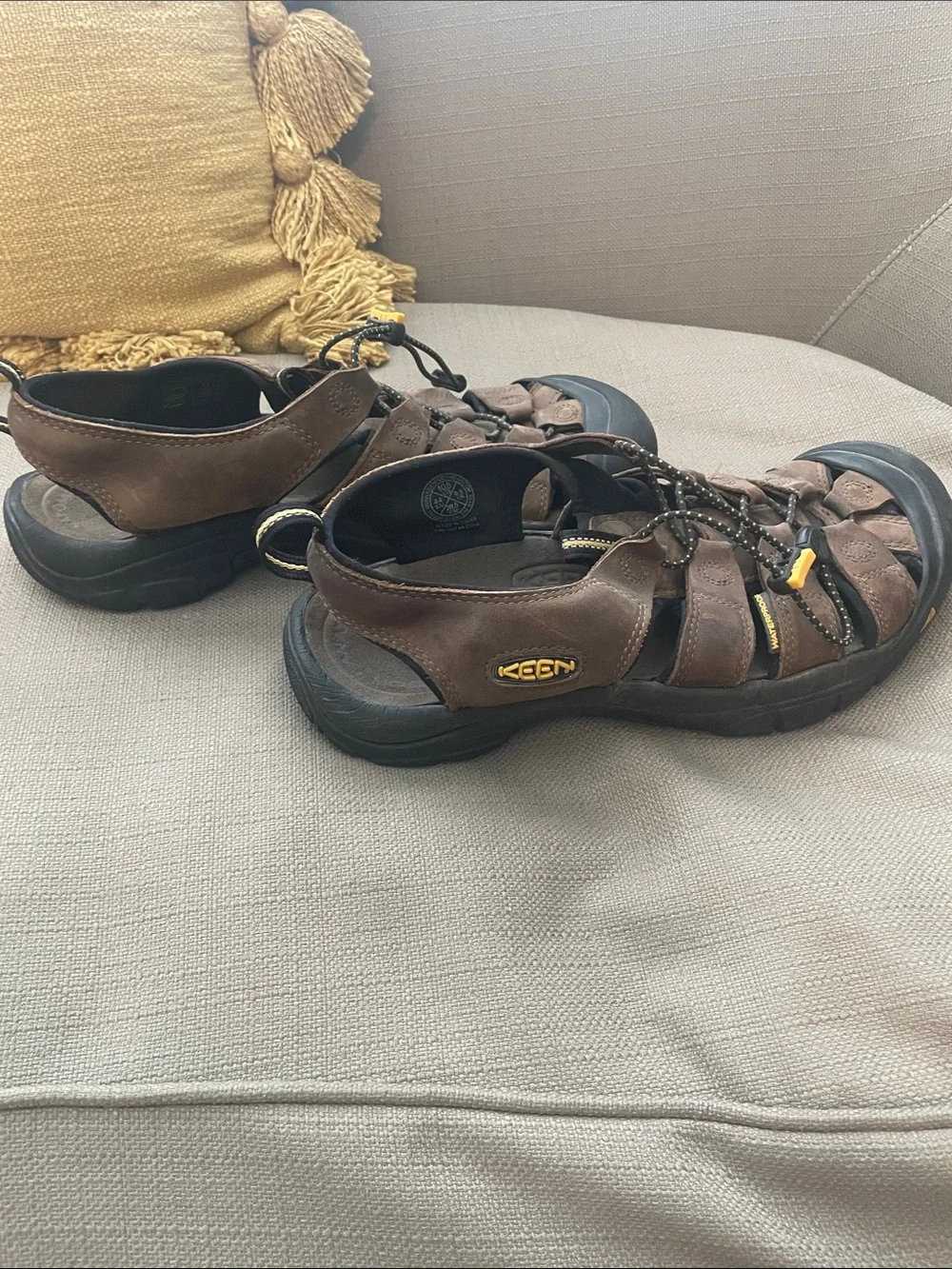 Keen Men's Brown Outdoor Closed-Toe Adventure Sandals